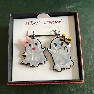 BETSEY JOHNSON Mismatched Punk n Spice Ghosts w/ Bows Earrings Halloween Box NWT